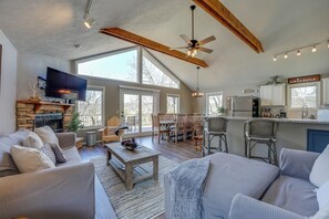 House (3 Bedrooms) | Front of property
