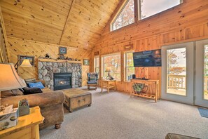 House (3 Bedrooms) | Interior - Lakefront Hawks Getaway - Fire Pit & Kayaks! (Hawks)