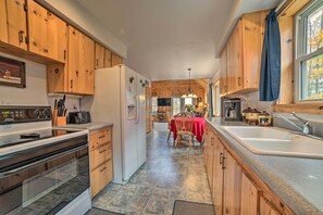 House (3 Bedrooms) | Interior - Lakefront Hawks Getaway - Fire Pit & Kayaks! (Hawks)