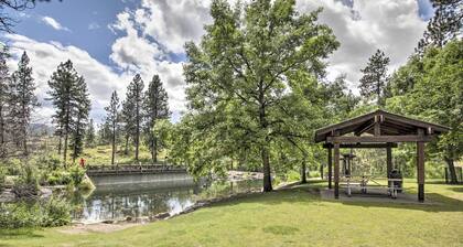 Sunny Home w/ Patio < 10 Mi to Lake Coeur D'alene