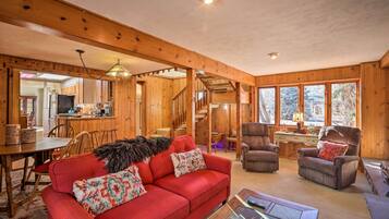 House (3 Bedrooms) | Front of property