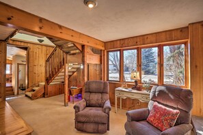 House (3 Bedrooms) | Interior - 5 Mi to Dtwn Denver: Peaceful Lakewood Home! (Lakewood)