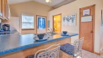 House (0 Bedroom) | Interior