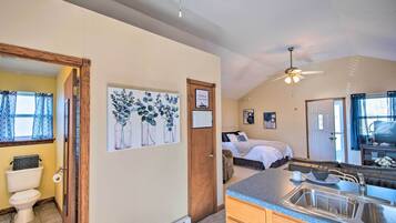 منزل (0 Bedroom) | المنشأة من الداخل