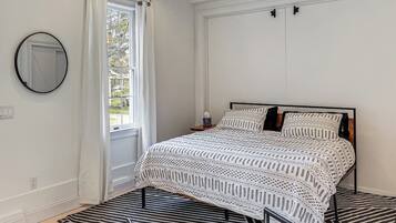 House (0 Bedroom) | Interior