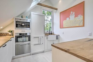 House (0 Bedroom) | Interior