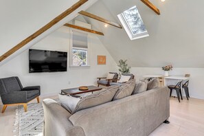 House (0 Bedroom) | Interior