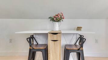 House (0 Bedroom) | Interior