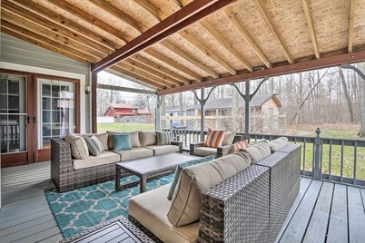 Grill, Yard & Fire Pit: Huntsville Gem w/ Views