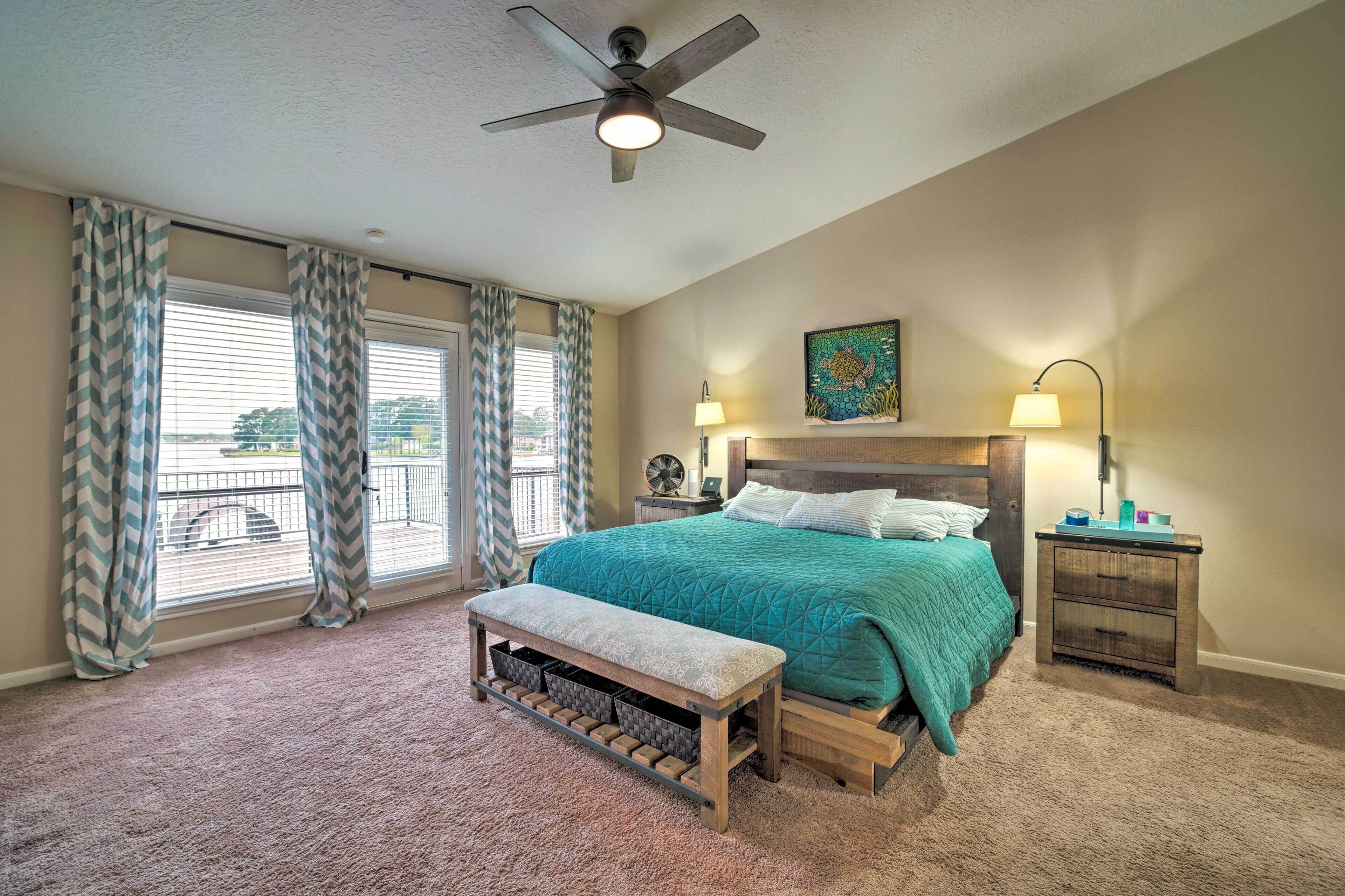 House (4 Bedrooms) | Interior