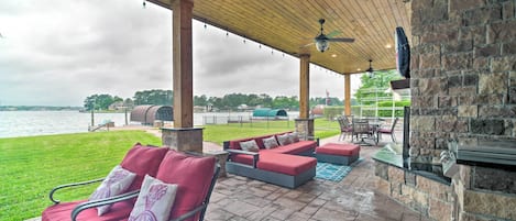 House (4 Bedrooms) | Interior