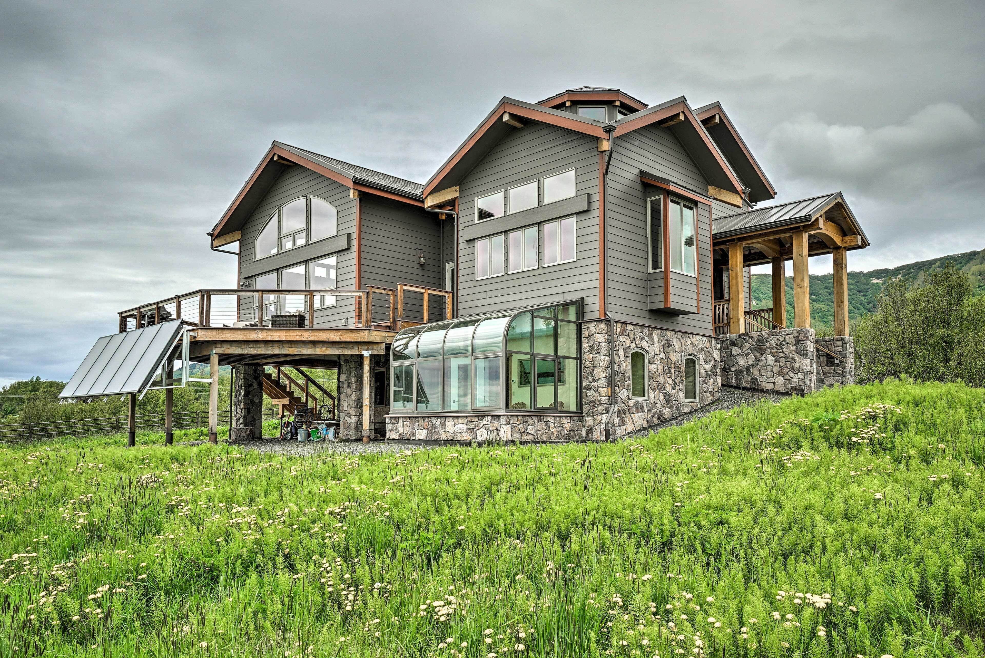 House (4 Bedrooms) | Interior