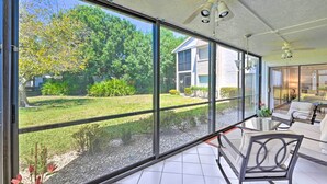 Unclassified image, 3 of 28, button - Naples Retreat w/ Pool Access < 2 Mi to Beach (Naples)