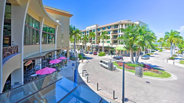 Unclassified image, 1 of 28, button - Naples Retreat w/ Pool Access < 2 Mi to Beach (Naples)