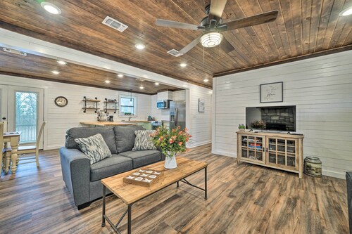 Updated Family Home, 20 Mi to Broken Bow Lake!