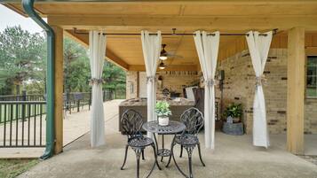 獨棟房屋 (3 Bedrooms) | 室外用餐
