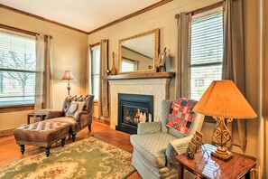 House (4 Bedrooms) | Interior