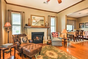 House (4 Bedrooms) | Interior