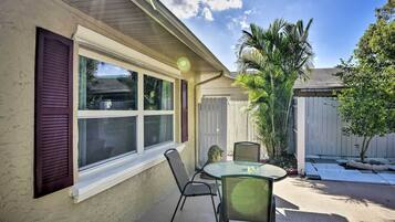 Apartment (0 Bedroom) | Bahagian dalam