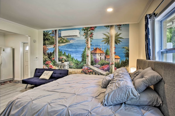 Apartment (0 Bedroom) | Interior