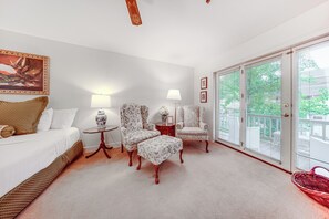 Apartment (0 Bedroom) | Interior - Experience Chautauqua! Newly Renovated Studio (Mayville)