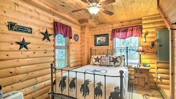 House (1 Bedroom) | Interior