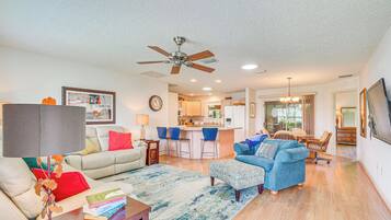 House (2 Bedrooms) | Interior