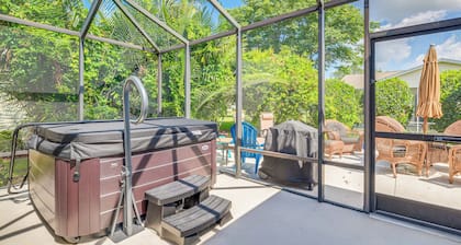 Home in The Villages w/ Lanai & Private Hot Tub!