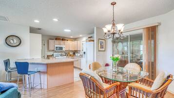 Casa (2 Bedrooms) | Interior