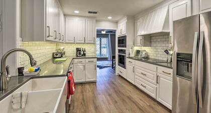 Spacious Waco Home ~ 9 Mi to Magnolia Market