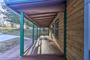 House (1 Bedroom) | Interior