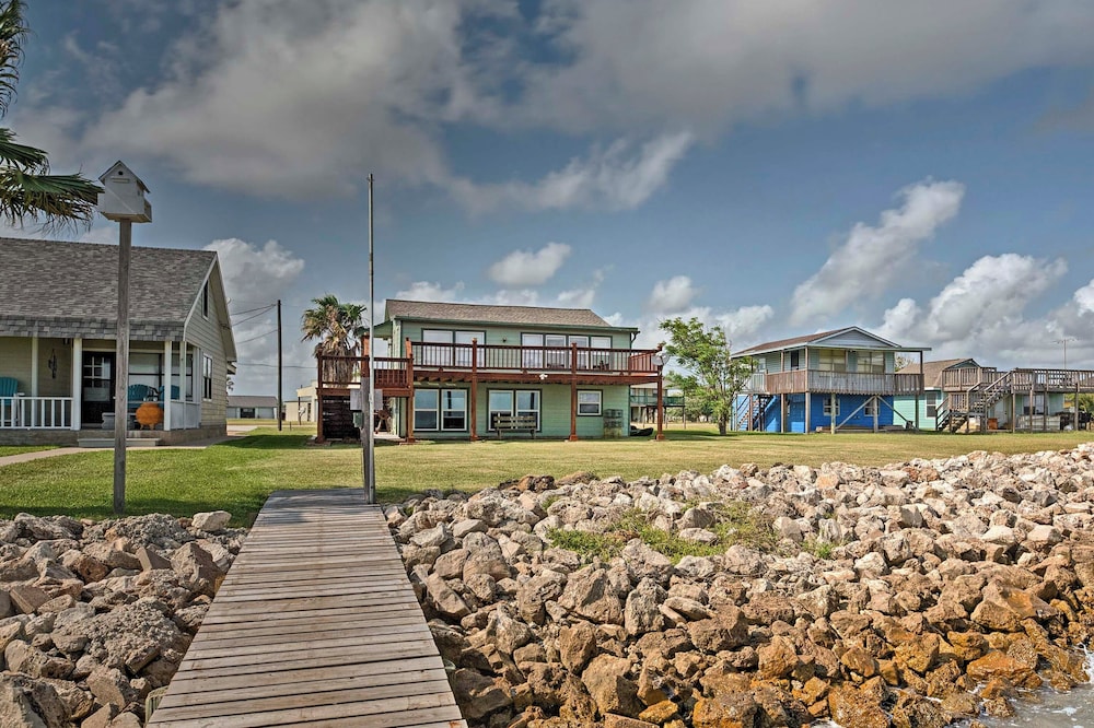 'the Crab Trap' Palacios House on Matagorda Bay!