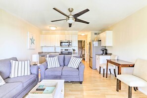 Apartment (1 Bedroom) | Interior - Folly Field Beach Access: Resort Condo w/ Pools (Hilton Head Island)