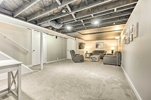 House (3 Bedrooms) | Interior - Modern South Bend Getaway ~ 3 Mi to Downtown (South Bend)