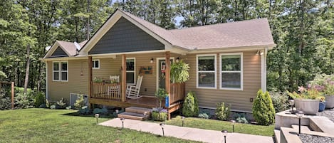 House (3 Bedrooms) | Front of property