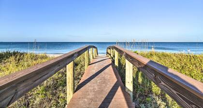 Bright Gulf Coast Escape - 8 Mi to Johns Pass!