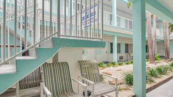 Apartment (0 Bedroom) | Interior