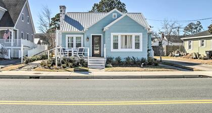 Chincoteague Island Cottage ~ 2 Mi to Beaches