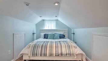 Cottage (2 Bedrooms) | Interior