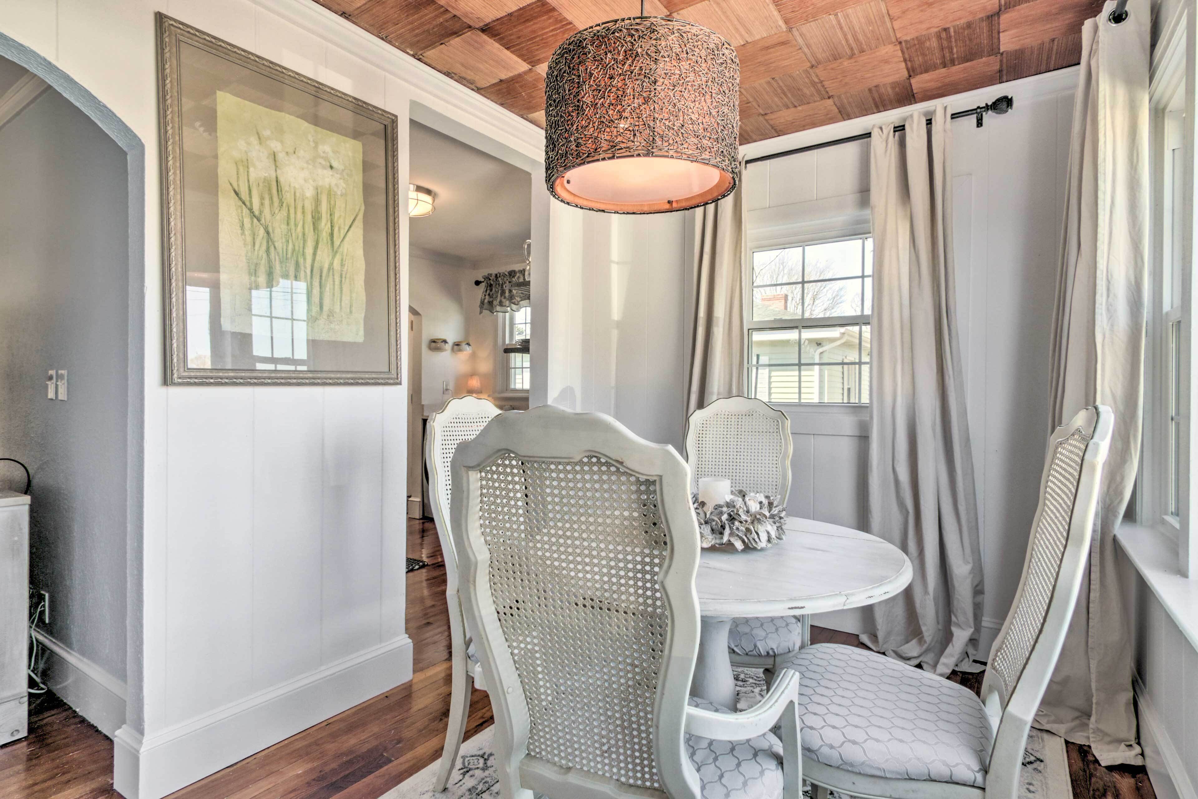 Cottage (2 Bedrooms) | Interior