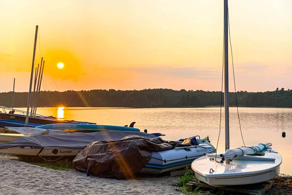 Interior - Walk to Beach: Beautiful Lake Naomi Retreat! (Pocono Pines)