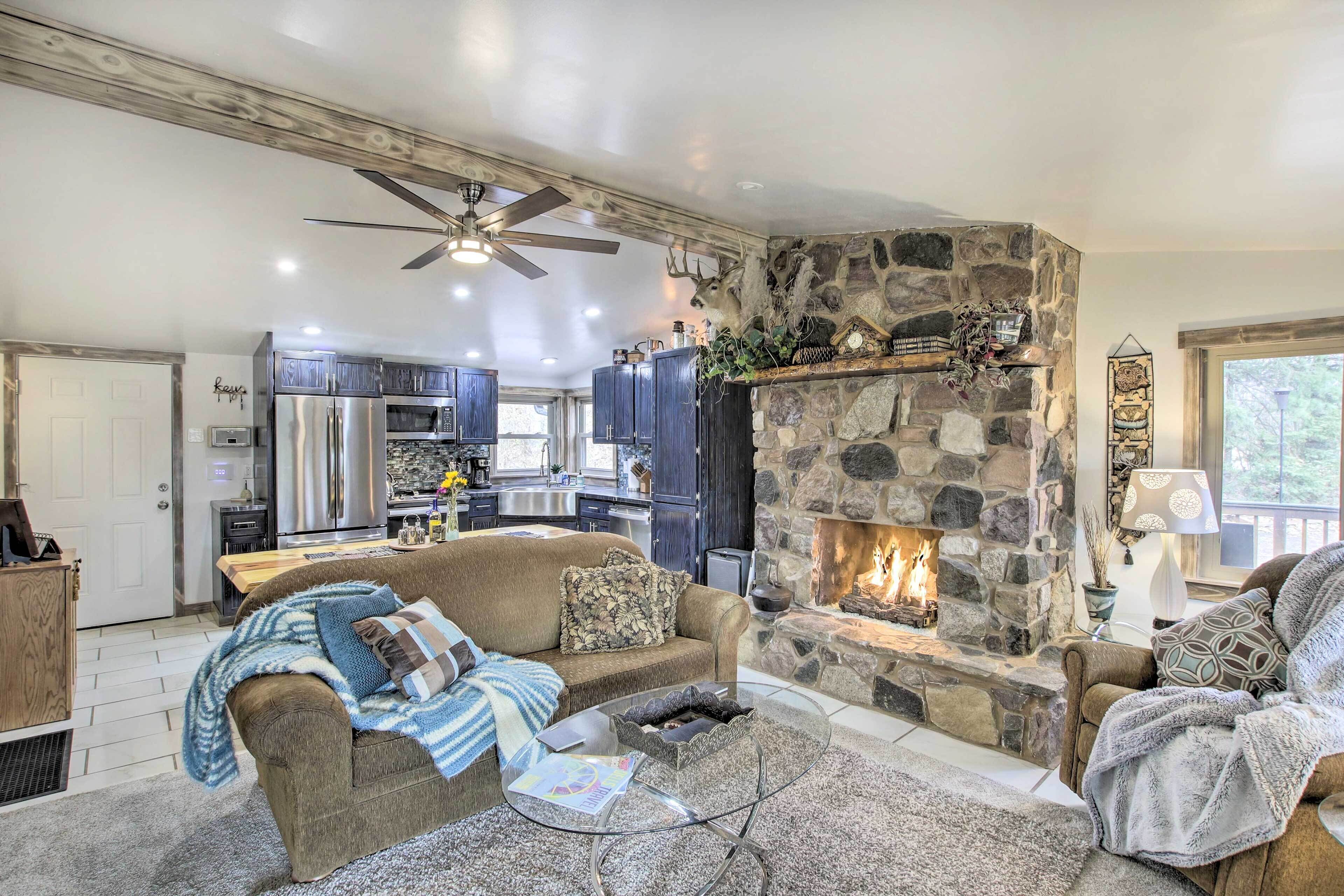 Family-friendly Wisconsin Dells Cabin!