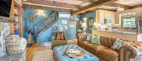House (3 Bedrooms) | Front of property