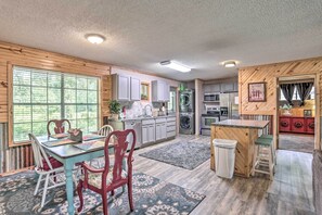 House (3 Bedrooms) | Interior - Sues Camp w/ Caddo Lake Access & Dock! (Karnack)
