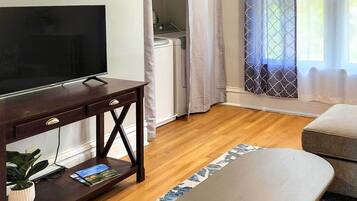 ุงูู
ูุดุฃุฉ ู
ู ุงูุฏุงุฎู