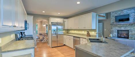 House (4 Bedrooms) | Interior