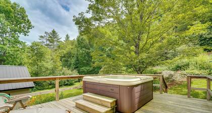 Londonderry Retreat ~ 3 Mi to Lowell Lake!