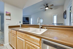 Apartment (1 Bedroom) | Interior