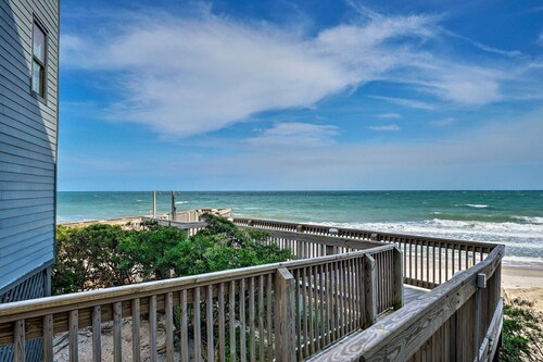 N Topsail Beach Oceanfront Condo w/ Pool!