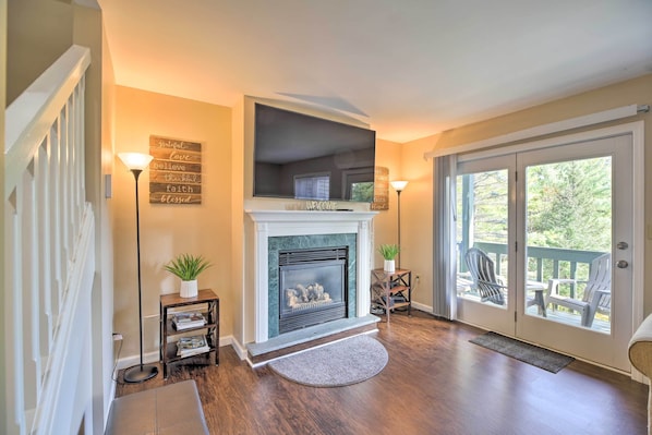 Apartment (3 Bedrooms) | Front of property